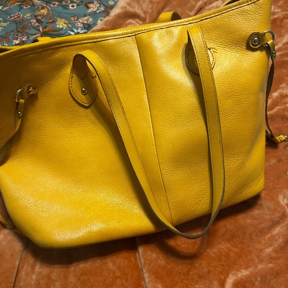 Montana West Handbags - Montana West Mustard Yellow Concealed carry tote/purse